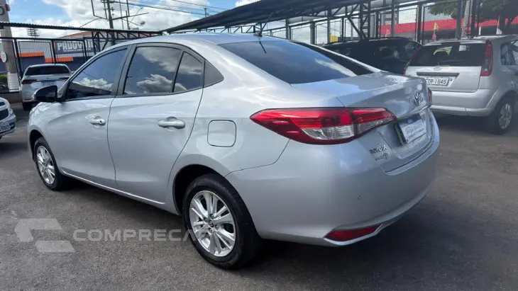Yaris Sedan 1.5 16V 4P FLEX XL MULTIDRIVE AUTOMÁTICO CVT