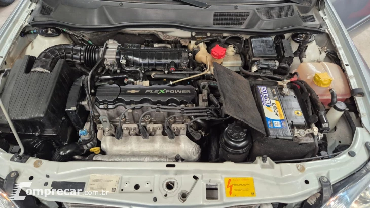 ASTRA 2.0 MPFI Advantage 8V