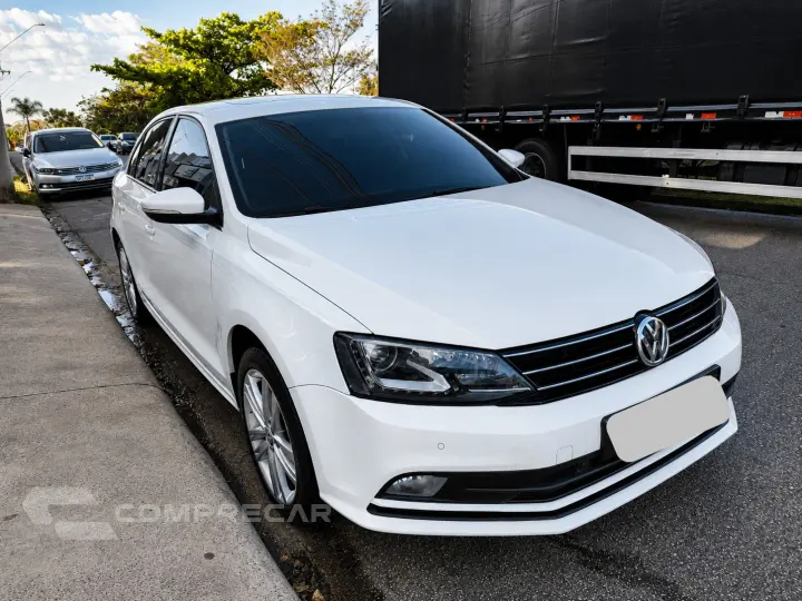 JETTA Highline 2.0 TSI 16V 4p Tiptronic