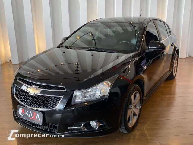 CRUZE HATCH - 1.8 LT SPORT6 16V 4P AUTOMÁTICO