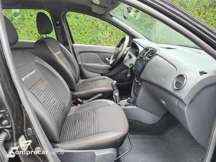 SANDERO 1.6 16V SCE Stepway ZEN