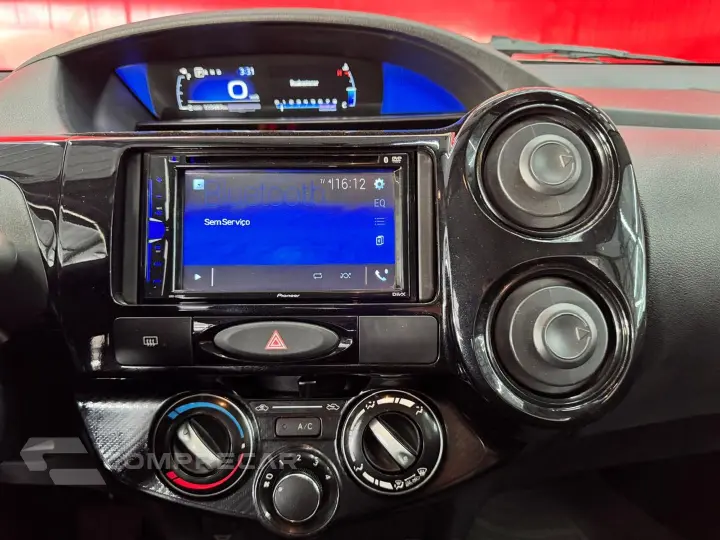 Etios 1.5 X Plus Sedan 16V Flex 4P Automático