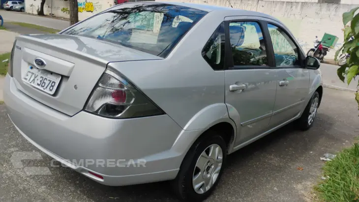 Fiesta sedã  1.6