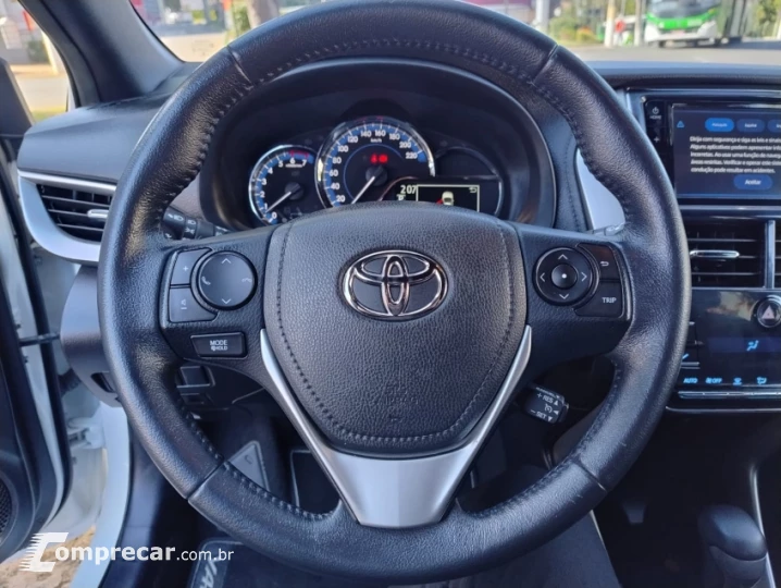 YARIS 1.5 16V X WAY Connect