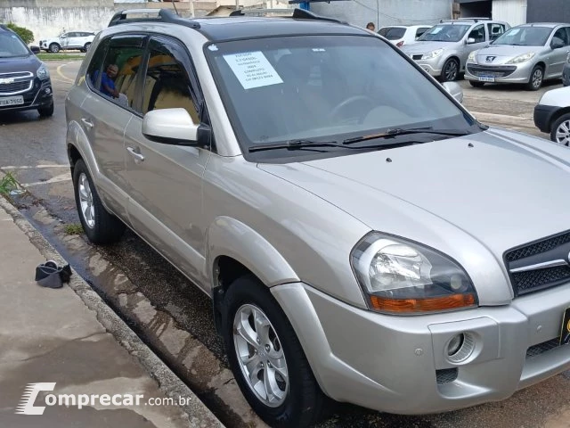 TUCSON - 2.7 MPFI GLS 24V 180CV 4WD 4P AUTOMÁTICO