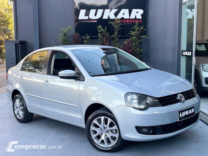 POLO SEDAN 1.6 MI 8V