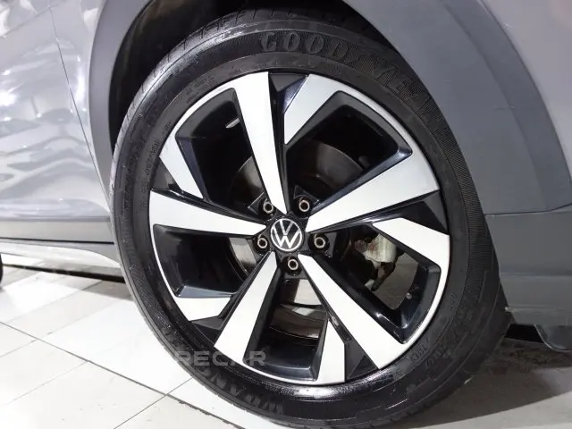 NIVUS - 1.0 200 TSI TOTAL HIGHLINE AUTOMÁTICO