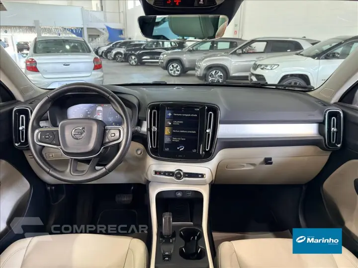 XC40 2.0 T5 GASOLINA MOMENTUM AWD GEARTRONIC