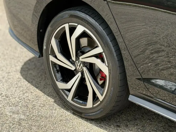 JETTA 2.0 350 TSI GLI