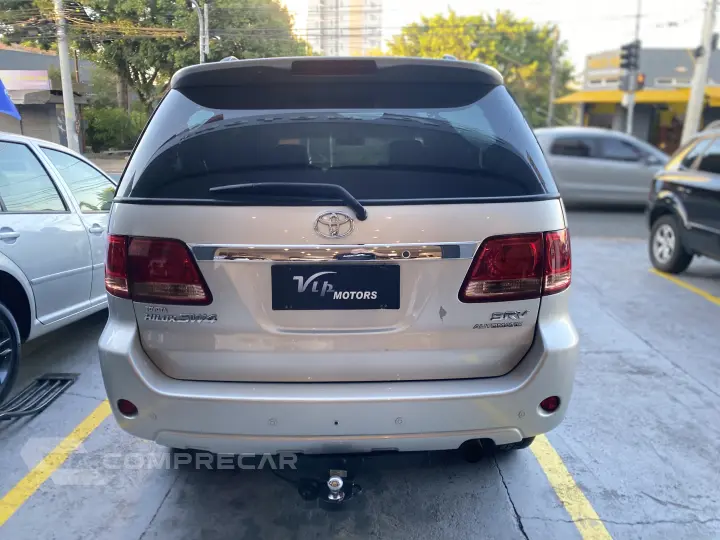 HILUX SW4 3.0 4X4 8V Turbo