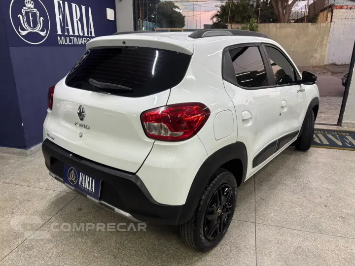 Kwid KWID OUTSIDER 1.0 Flex 12V 5p Mec.