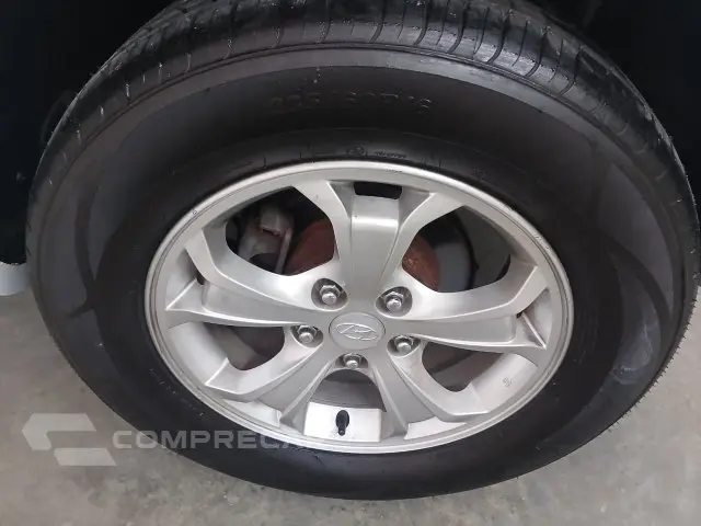 TUCSON - 2.0 MPFI GLS 16V 143CV 2WD 4P AUTOMÁTICO