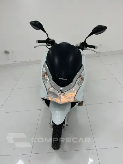 PCX 150 DLX