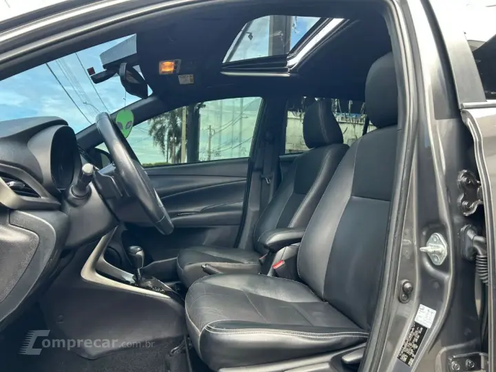YARIS XLS Connect 1.5 Flex 16V 5p Aut.