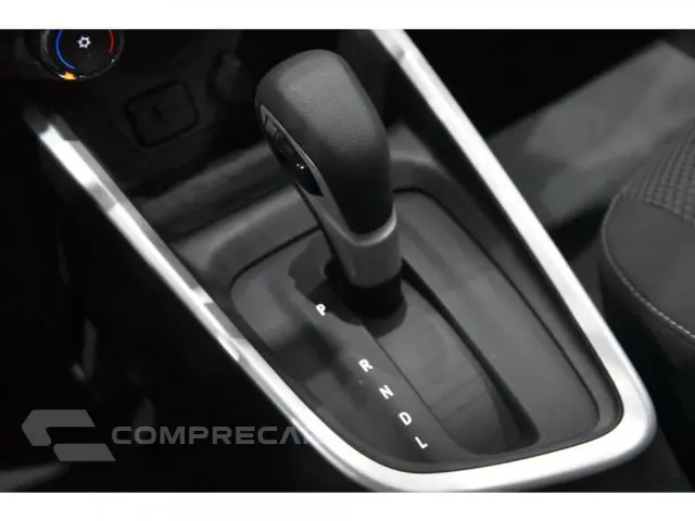 ONIX - 1.0 TURBO PLUS LT AUTOMÁTICO