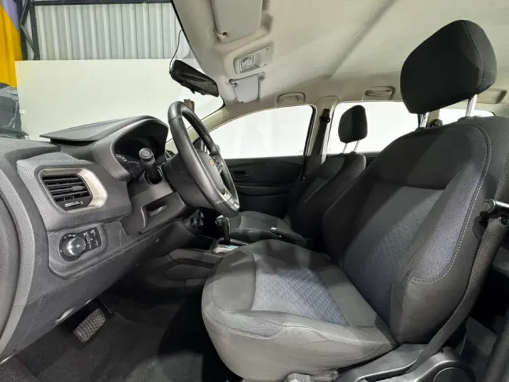 SPIN 1.8 LT 8V FLEX 4P AUTOMÁTICO