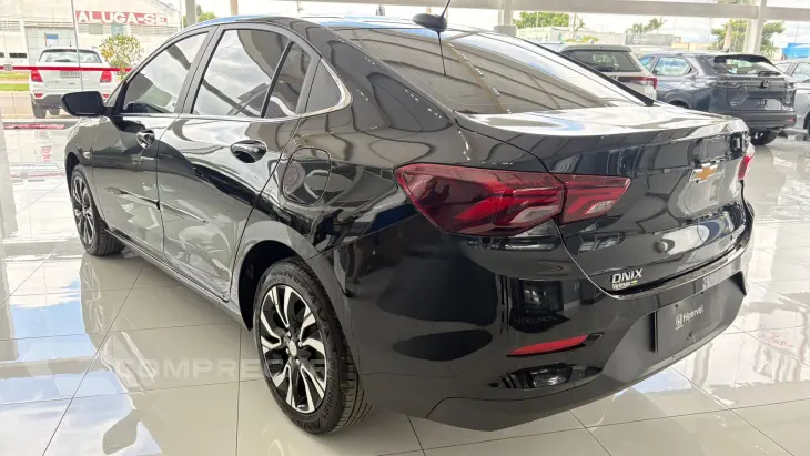 ONIX 1.0 Turbo Plus Premier