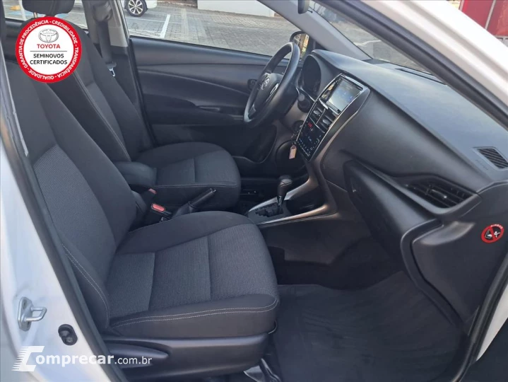 YARIS 1.5 16V FLEX SEDAN XL LIVE MULTIDRIVE