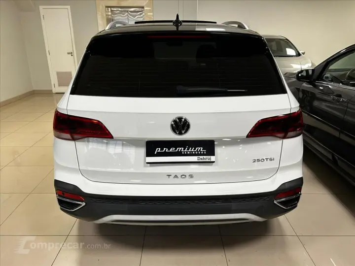 TAOS 1.4 250 TSI TOTAL FLEX HIGHLINE AUTOMÁTICO