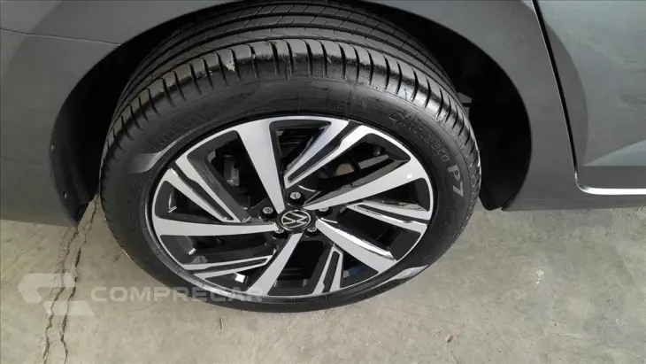 VIRTUS 1.0 200 TSI HIGHLINE AUTOMÁTICO