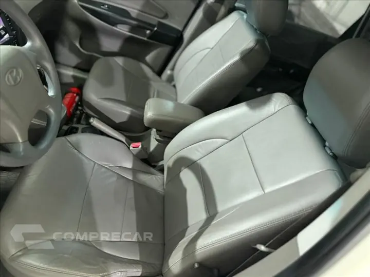 TUCSON 2.0 MPFI GLS 16V 143cv 2WD