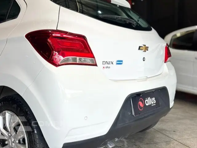 ONIX - 1.4 MPFI LT 8V 4P AUTOMÁTICO