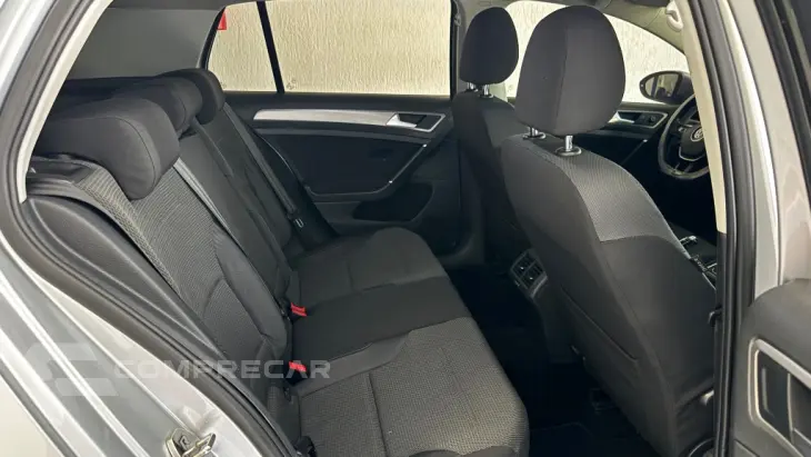 Golf Comfortline 1.0 TSI Total Flex Mec.