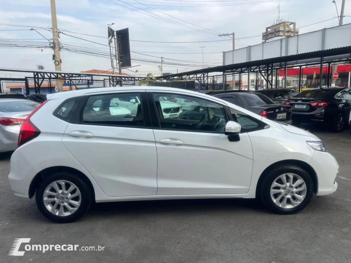Fit 1.4 4P LX AUTOMÁTICO