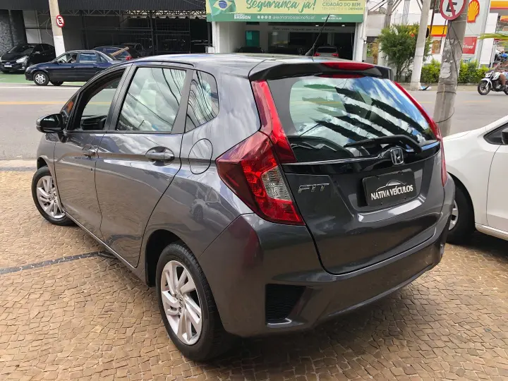 Fit 1.5 Lx 16V Flex 4P Automático