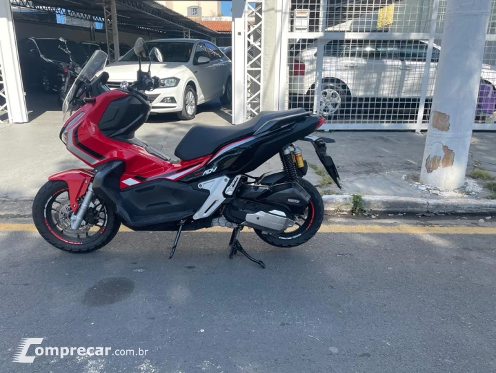 Adv 150