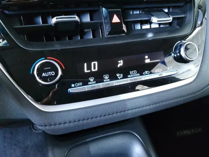 COROLLA 2.0 Xei 16v Flex 4p Automático