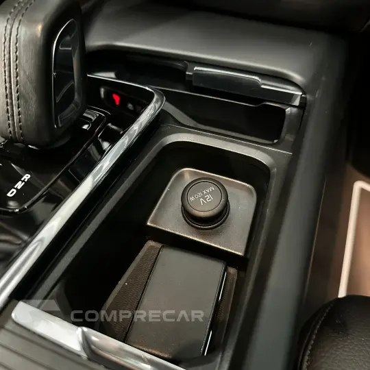 XC 60 T-8 MOMENTUM 2.0 (Híbrido)