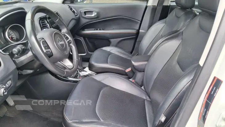 Compass 2.0 16V 4P LIMITED TURBO DIESEL 4X4 AUTOMÁTICO