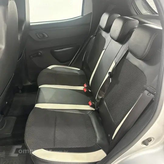 Kwid KWID Intense 1.0 Flex 12V 5p Mec.