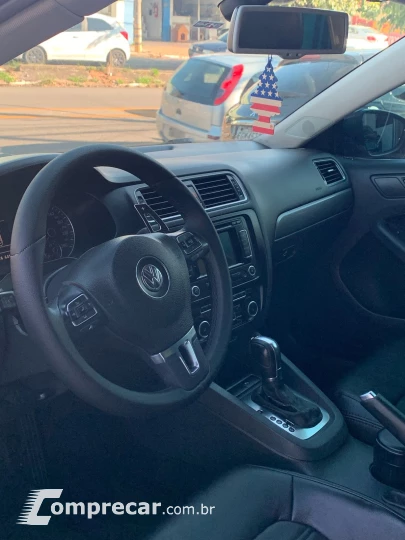 JETTA 2.0 TSI Highline