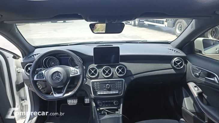 GLA 250 2.0 16V Turbo Sport