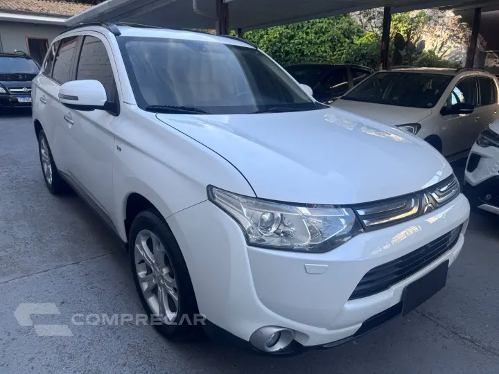 OUTLANDER 3.0 GT 4X4 V6 24V
