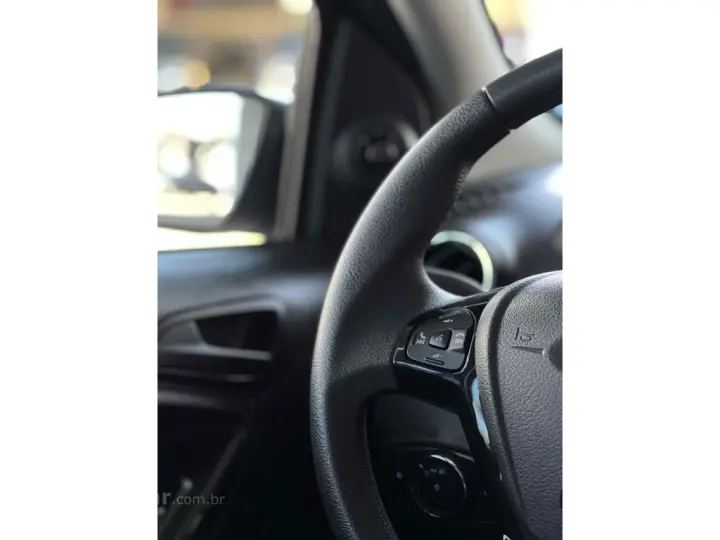 KA 1.5 TI-VCT FLEX TITANIUM AUTOMÁTICO