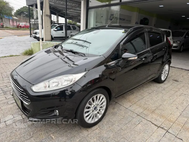 FIESTA 1.6 Titanium Hatch 16V
