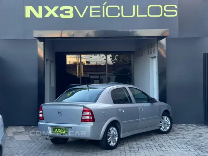 ASTRA 2.0 MPFI ELEGANCE SEDAN 8V FLEX 4P MANUAL