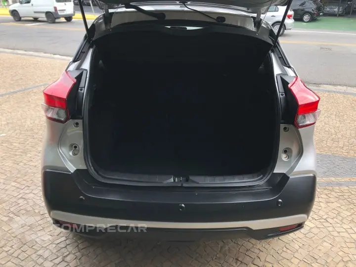 Kicks 1.6 16V Flexstart Sv 4P Xtronic