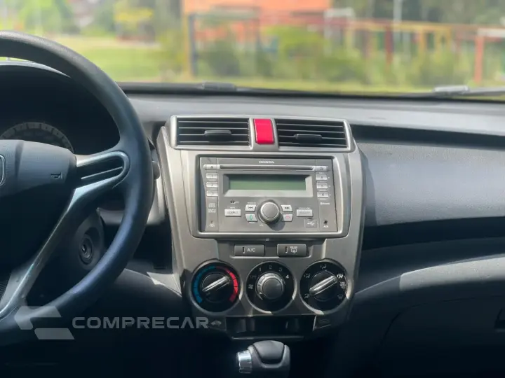 CITY 1.5 LX Sedan 16V