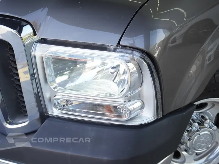F-250 4.2 XLT 4X2 CS TURBO DIESEL 2P MANUAL