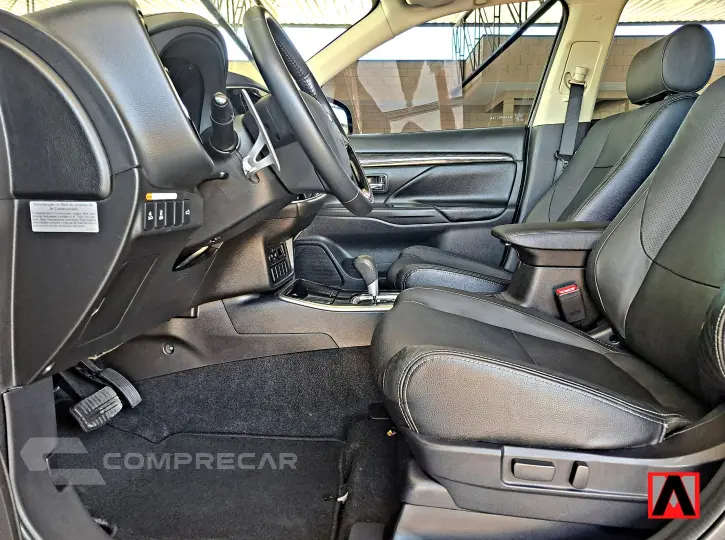 OUTLANDER 3.0 GT 4X4 V6 24V