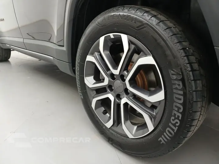 COMMANDER 1.3 T270 TURBO FLEX LIMITED AT6