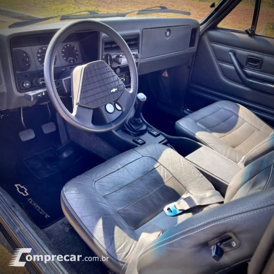 OPALA 2.5 Comodoro 8V