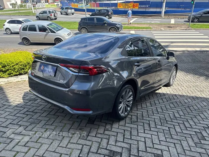 Corolla XEi 2.0 Flex 16V Aut.