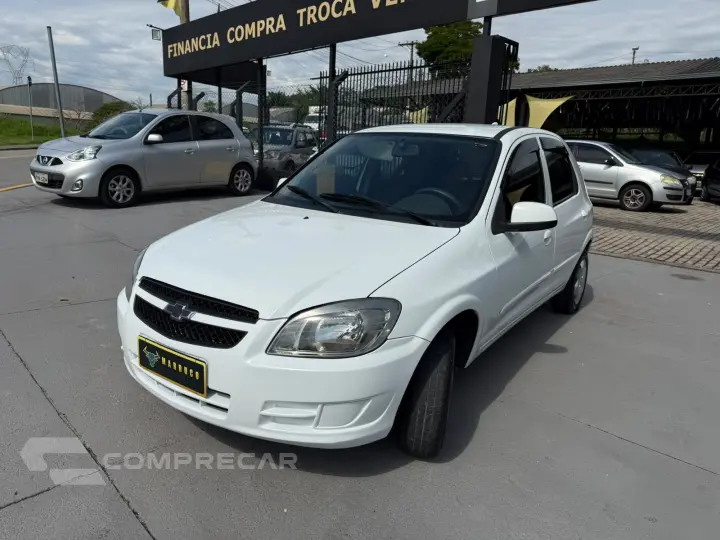 CELTA 1.0 MPFI LT 8V