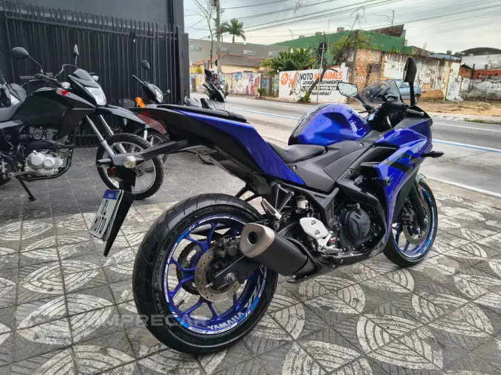 YZF 321 R-3 ABS