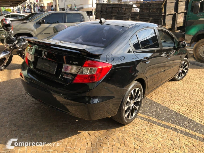 Civic 2.0 Lxr 16V Flex 4P Automático